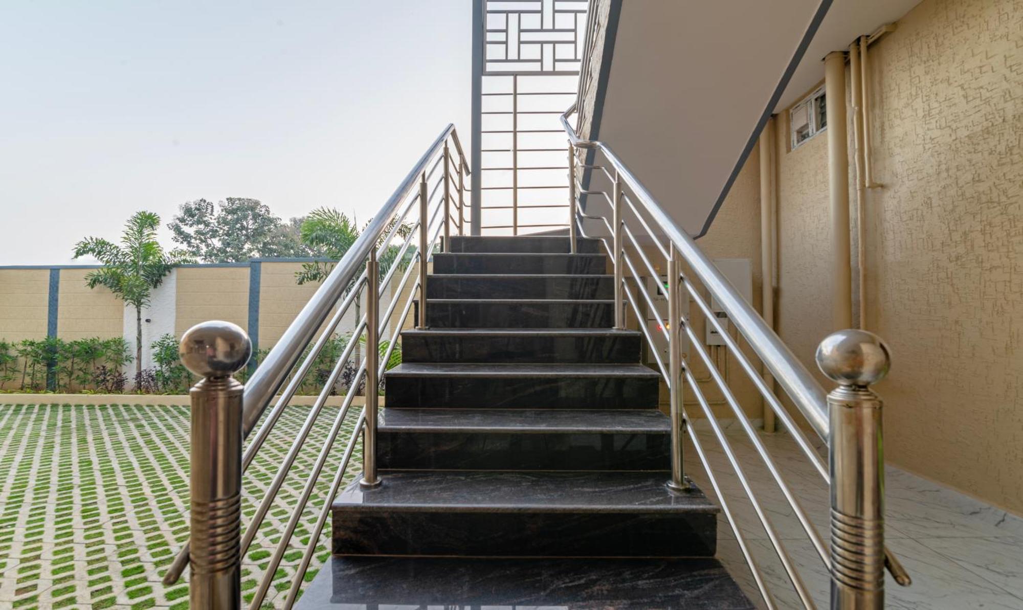 Itsy Hotels Kurinji Stay Inn 耶拉吉里 外观 照片